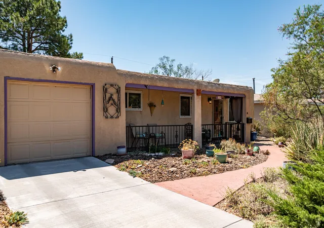 Photo 1 of Sale Pending at 5604 Arvilla Ave Ne, Albuquerque, NM 87110 | MLS# 1109761 | Listing updated on 2026-09-01