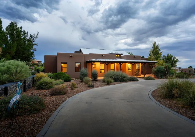 Photo 1 of Sale Pending at 11940 Pino Ave Ne, Albuquerque, NM 87122 | MLS# 1109768 | Listing updated on 2026-08-30