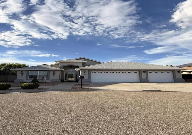 Photo 3 of Sale Pending at 1260 Blanca Ave Nw, Los Lunas, NM 87031 | MLS# 1109792 | Listing updated on 2026-09-17