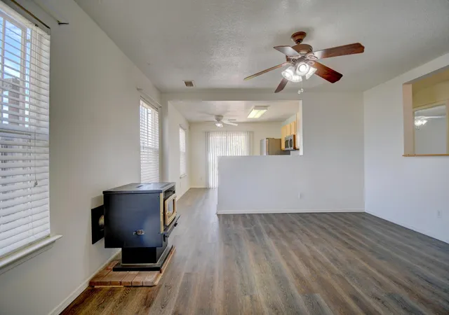 Photo 3 of Sale Pending at 2524 Bixby St Nw, Albuquerque, NM 87120 | MLS# 1109810 | Listing updated on 2026-08-31