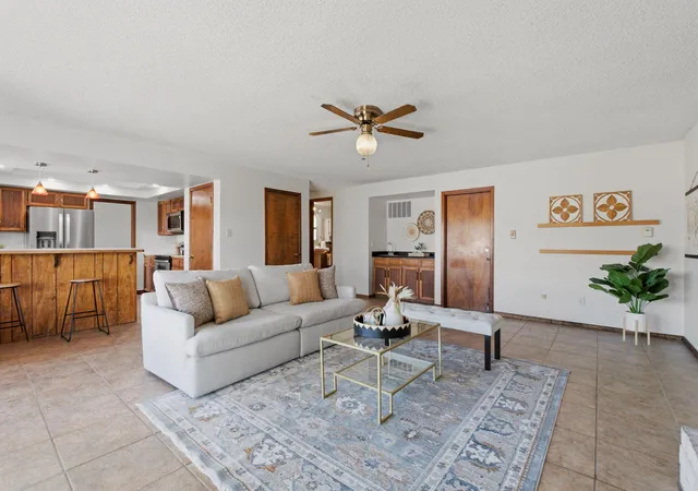 Photo 3 of Sale Pending at 6845 Vivian Dr Ne, Albuquerque, NM 87109 | MLS# 1109820 | Listing updated on 2026-09-02