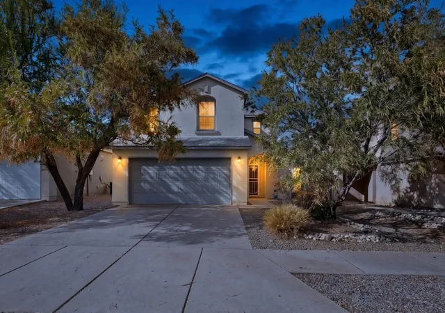 Single family home for sale at 8715 Sawgrass Pl Nw, Albuquerque, NM 87121 | MLS# 1109845