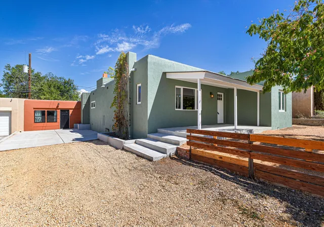 Photo 1 of Sale Pending at 1100 Dartmouth Dr Ne, Albuquerque, NM 87106 | MLS# 1109863 | Listing updated on 2026-09-06