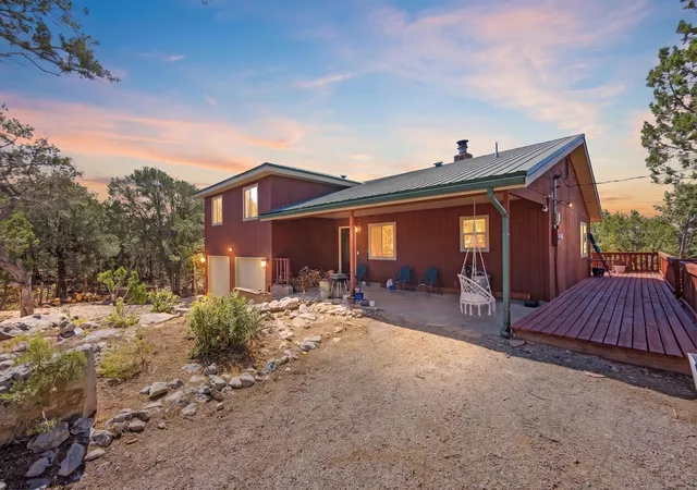 Photo 2 of Single family home for sale at 17 Tejon Dr, Tijeras, NM 87059 | MLS# 1109809 | Listing updated on 2026-09-03