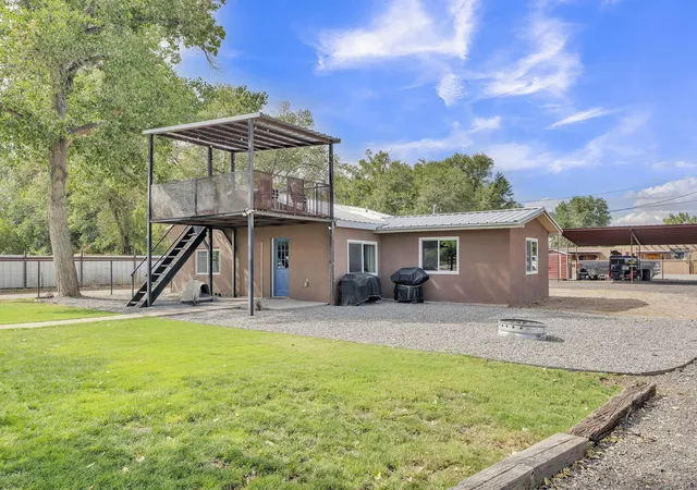 Photo 3 of Sale Pending at 26 Weaver Rd, Peralta, NM 87042 | MLS# 1109898 | Listing updated on 2026-09-03