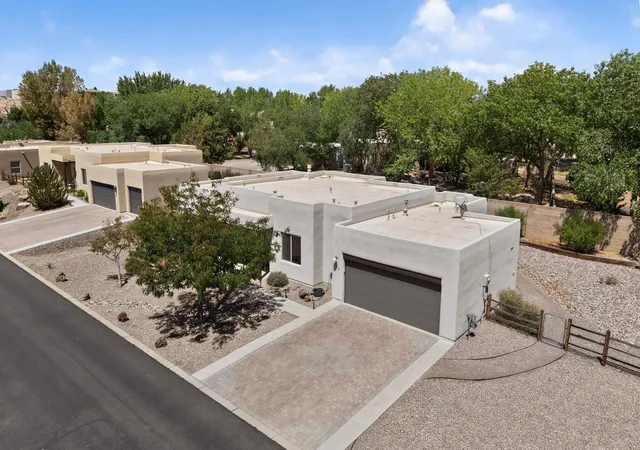 Photo 2 of Single family home for sale at 508 Avenida Los Suenos, Bernalillo, NM 87004 | MLS# 1109900 | Listing updated on 2026-09-05