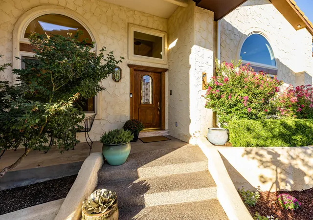 Photo 3 of Sale Pending at 14021 Wind Mountain Rd Ne, Albuquerque, NM 87112 | MLS# 1109911 | Listing updated on 2026-09-05