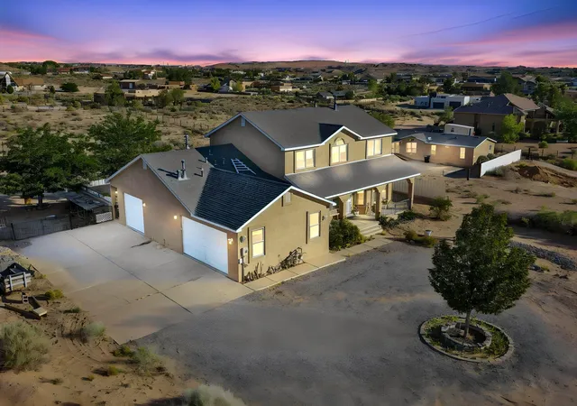 Photo 3 of Single family home for sale at 1531 Acapulco Rd Ne, Rio Rancho, NM 87144 | MLS# 1109934 | Listing updated on 2026-10-05
