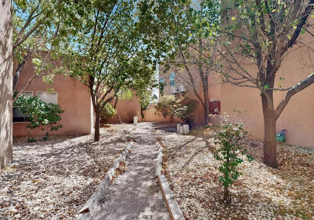 Photo 3 of Sale Pending at 2308 Corte De Apio Nw, Albuquerque, NM 87104 | MLS# 1109941 | Listing updated on 2026-09-02