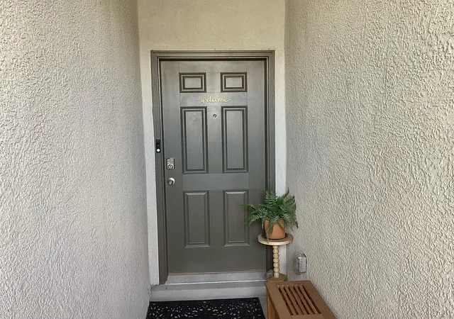 Photo 2 of Single family home for sale at 57 Tome Vista Dr, Los Lunas, NM 87031 | MLS# 1109974 | Listing updated on 2026-09-28