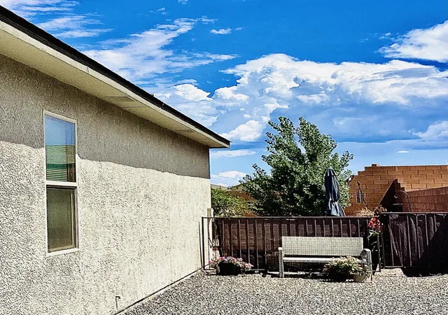 Photo 3 of Single family home for sale at 57 Tome Vista Dr, Los Lunas, NM 87031 | MLS# 1109974 | Listing updated on 2026-09-28