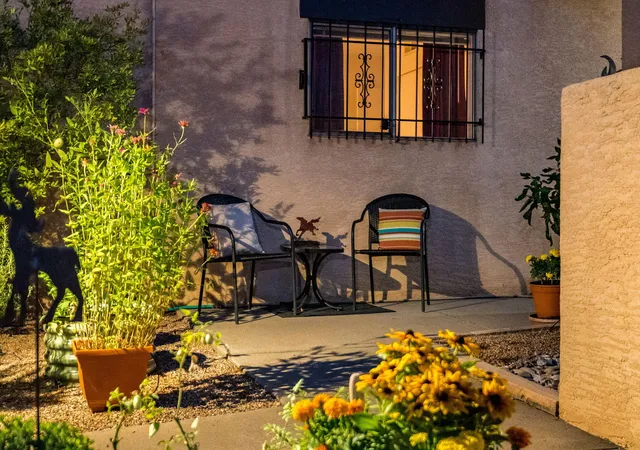 Photo 3 of Sale Pending at 10316 Las Casitas St Ne, Albuquerque, NM 87111 | MLS# 1109975 | Listing updated on 2026-08-30