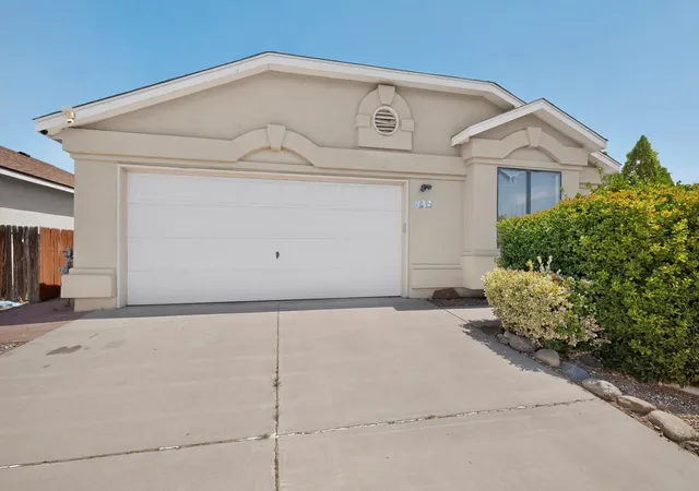 Photo 3 of Single family home for sale at 832 Shire St Sw, Albuquerque, NM 87121 | MLS# 1109976 | Listing updated on 2026-09-10