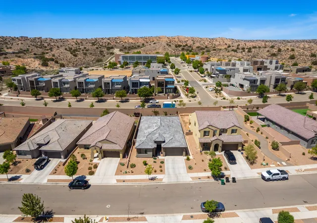 Photo 2 of Single family home for sale at 2745 Kings Canyon Loop Ne, Rio Rancho, NM 87144 | MLS# 1109999 | Listing updated on 2026-09-09