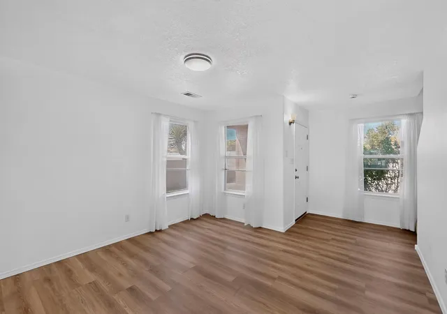 Photo 4 of Single family home for sale at 6113 Wildflower Pass Ne, Rio Rancho, NM 87144 | MLS# 1110012 | Listing updated on 2026-09-10