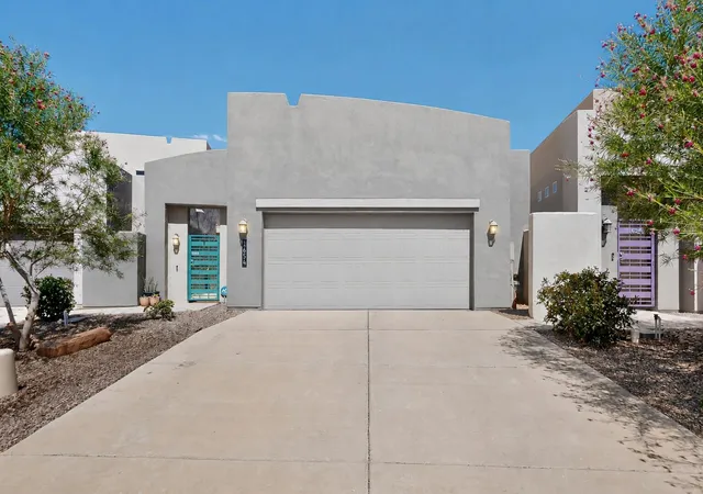 Photo 1 of Single family home for sale at 1654 Tierra Verde Loop Nw, Los Lunas, NM 87031 | MLS# 1110027 | Listing updated on 2026-10-07