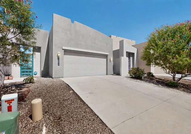 Photo 2 of Single family home for sale at 1654 Tierra Verde Loop Nw, Los Lunas, NM 87031 | MLS# 1110027 | Listing updated on 2026-10-07