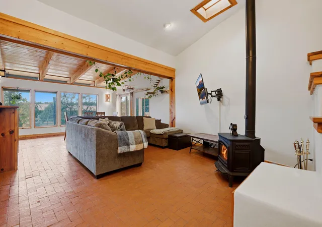 Photo 3 of Sale Pending at 29 Corte De Canoncito, Cedar Crest, NM 87008 | MLS# 1110038 | Listing updated on 2026-09-02