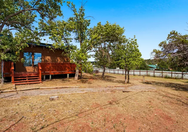 Photo 4 of Sale Pending at 29 Corte De Canoncito, Cedar Crest, NM 87008 | MLS# 1110038 | Listing updated on 2026-09-02