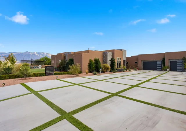 Photo 1 of Single family home for sale at 95 Todos Juntos Rd, Corrales, NM 87048 | MLS# 1110044 | Listing updated on 2026-09-14