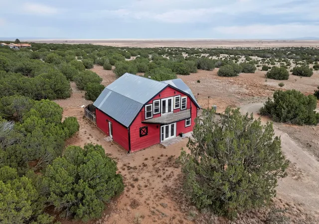 Photo 3 of Single family home for sale at 128 Mission Hills Rd, Estancia, NM 87016 | MLS# 1110050 | Listing updated on 2026-09-25