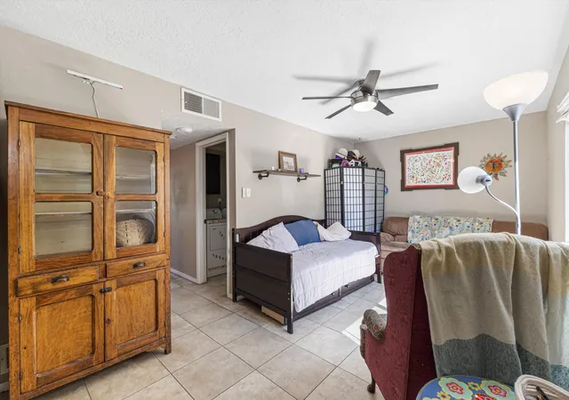 Photo 3 of Sale Pending at 6009 Calle Nueve Nw, Albuquerque, NM 87107 | MLS# 1110051 | Listing updated on 2026-09-03