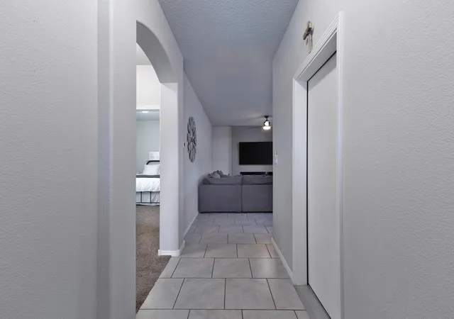 Photo 4 of Sale Pending at 5931 Ermemin Ave Nw, Albuquerque, NM 87114 | MLS# 1110053 | Listing updated on 2026-08-31