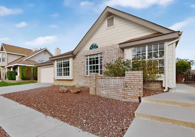 Photo 3 of Sale Pending at 7816 Snowberry St Nw, Albuquerque, NM 87120 | MLS# 1110071 | Listing updated on 2026-09-02