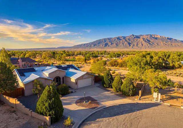 Photo 3 of Sale Pending at 6517 Sandia Vista Pl Ne, Rio Rancho, NM 87144 | MLS# 1110086 | Listing updated on 2026-09-08