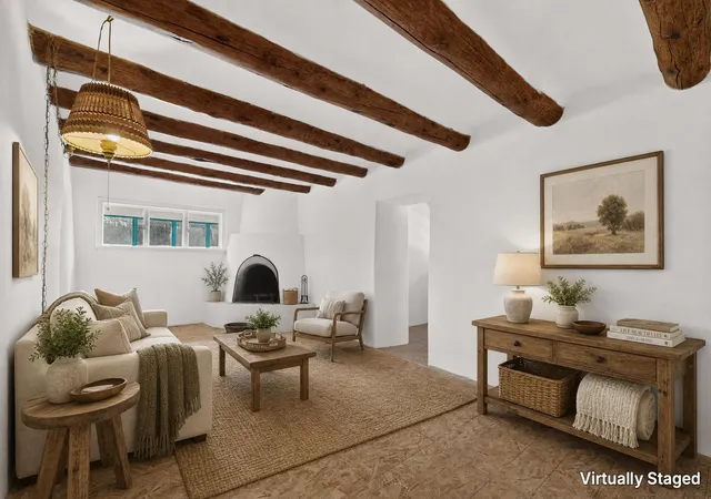 Photo 3 of Single family home for sale at 11 Calle Escuela Vieja Rd, Pena Blanca, NM 87041 | MLS# 1110097 | Listing updated on 2026-10-05