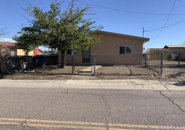 Single family home for sale at 610 Blue Canyon Rd, Socorro, NM 87801 | MLS# 1110101
