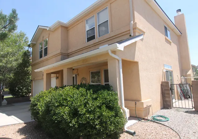 Photo 2 of Single family home for sale at 12400 Tularosa Trl Ne, Albuquerque, NM 87111 | MLS# 1110089 | Listing updated on 2026-09-17