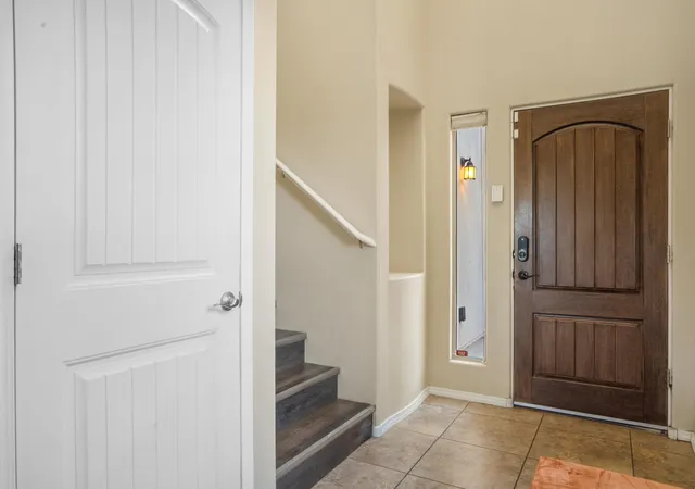 Photo 4 of Townhouse for sale at 1715 Band Saw Pl Nw, Albuquerque, NM 87104 | MLS# 1110106 | Listing updated on 2026-09-04