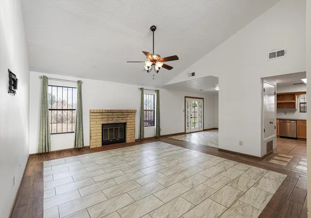 Photo 2 of Single family home for sale at 868 Campfire Rd Se, Rio Rancho, NM 87124 | MLS# 1110129 | Listing updated on 2026-09-10