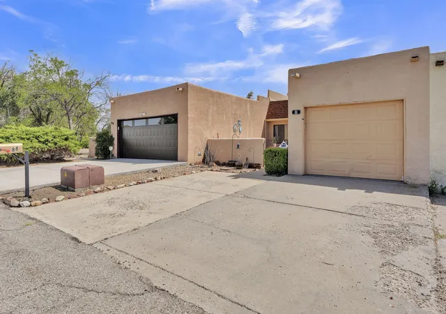 Photo 3 of Sale Pending at 88 Horizon Vista Blvd, Rio Communities, NM 87002 | MLS# 1110130 | Listing updated on 2026-09-03