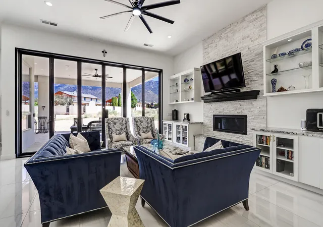 Photo 4 of Single family home for sale at 11405 Wilshire Ave NE, Albuquerque, NM 87122 | MLS# 1110162 | Listing updated on 2026-09-28