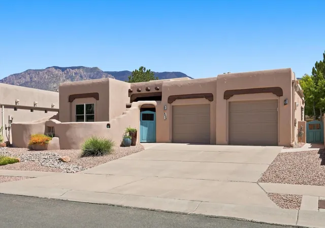 Photo 1 of Single family home for sale at 6420 Anasazi Dr Ne, Albuquerque, NM 87111 | MLS# 1110167 | Listing updated on 2026-09-10
