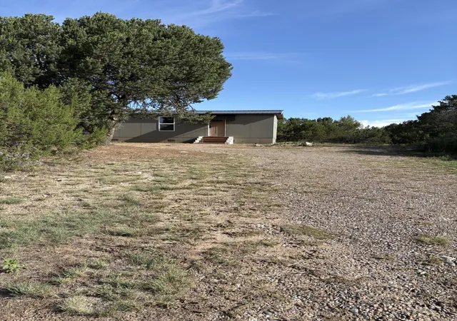 Photo 2 of Manufactured home for sale at 45 Holli Loop, Edgewood, NM 87015 | MLS# 1110175 | Listing updated on 2026-09-17