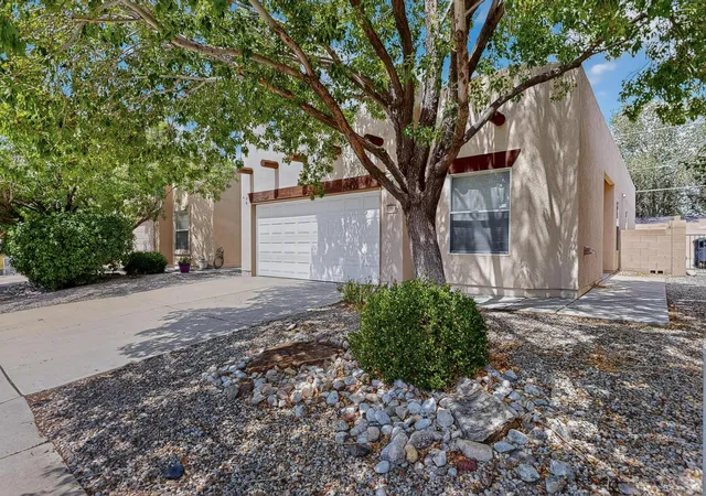 Photo 2 of Single family home for sale at 11709 Terra Bella Ln Se, Albuquerque, NM 87123 | MLS# 1109464 | Listing updated on 2026-09-02