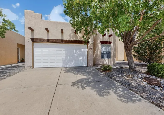 Photo 3 of Single family home for sale at 11709 Terra Bella Ln Se, Albuquerque, NM 87123 | MLS# 1109464 | Listing updated on 2026-09-02