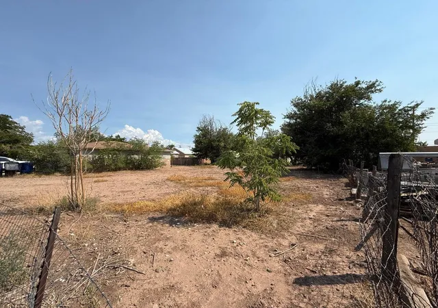 Photo 3 of Land for sale at Slate Ave NW, Albuquerque, NM 87104 | MLS# 1110168 | Listing updated on 2026-10-01