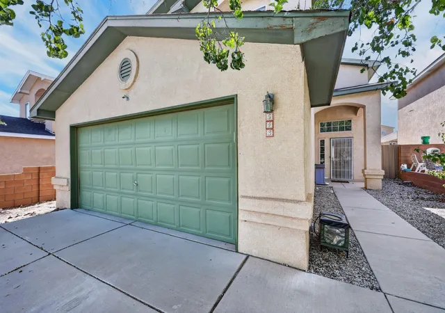 Photo 3 of Sale Pending at 543 Sky Tower St Sw, Albuquerque, NM 87121 | MLS# 1110163 | Listing updated on 2026-09-06