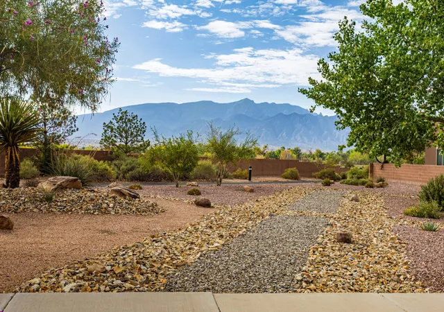 Photo 2 of Single family home for sale at 901 Prairie Zinnia Dr, Bernalillo, NM 87004 | MLS# 1110187 | Listing updated on 2026-09-29