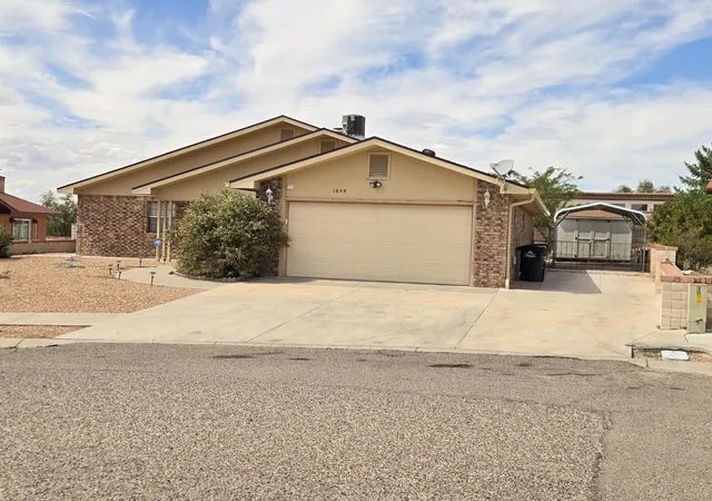 Photo 2 of Single family home for sale at 1609 Tommy Armour Ct, Rio Communities, NM 87002 | MLS# 1110226 | Listing updated on 2026-09-08
