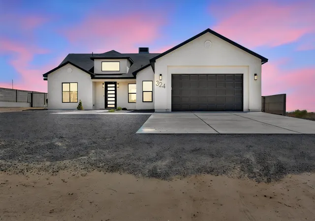 Photo 1 of Single family home for sale at 324 2nd Street Ne, Rio Rancho, NM 87124 | MLS# 1110227 | Listing updated on 2026-09-23