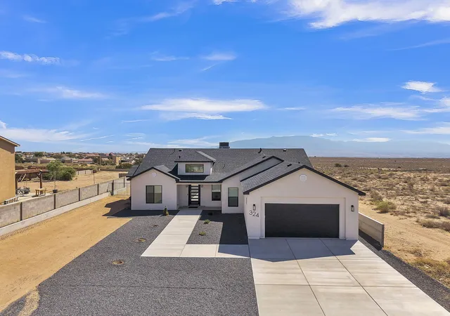 Photo 3 of Single family home for sale at 324 2nd Street Ne, Rio Rancho, NM 87124 | MLS# 1110227 | Listing updated on 2026-09-23