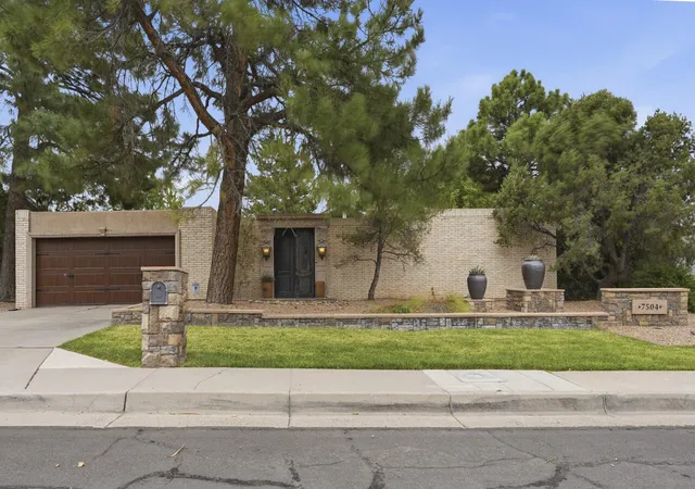 Photo 1 of Single family home for sale at 7504 La Madera Rd Ne, Albuquerque, NM 87109 | MLS# 1110238 | Listing updated on 2026-09-03
