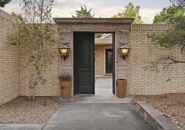 Photo 3 of Single family home for sale at 7504 La Madera Rd NE, Albuquerque, NM 87109 | MLS# 1110238 | Listing updated on 2026-09-03
