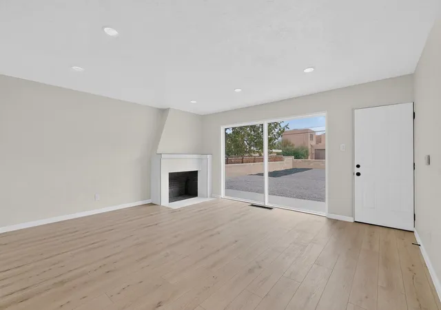 Photo 4 of Single family home for sale at 410 Adams St NE, Albuquerque, NM 87108 | MLS# 1110248 | Listing updated on 2026-09-12