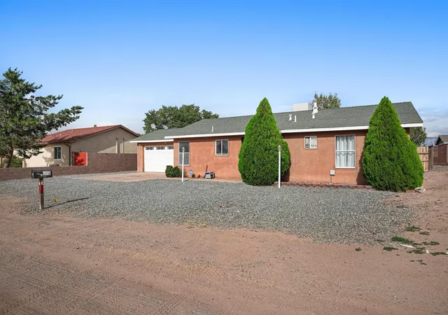 Photo 3 of Single family home for sale at 432 Mohawk St Sw, Rio Rancho, NM 87124 | MLS# 1110245 | Listing updated on 2026-09-02
